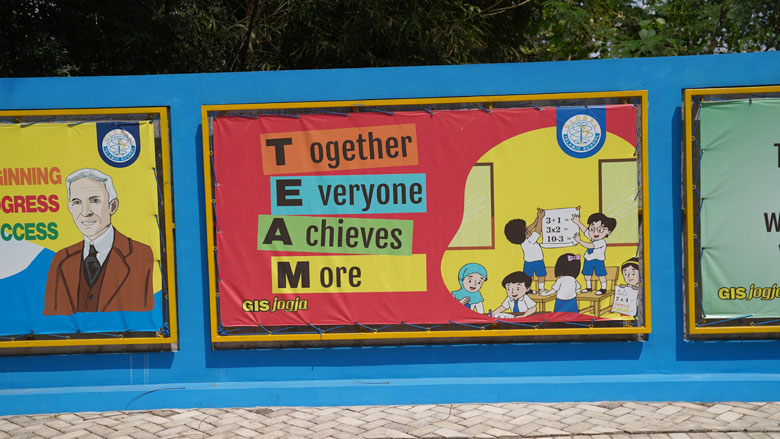 Belajar Menyenangkan_Tembok Belajar_ (10)